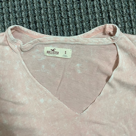 Basic Light Pink Hollister Shirt - Picture 8 of 8